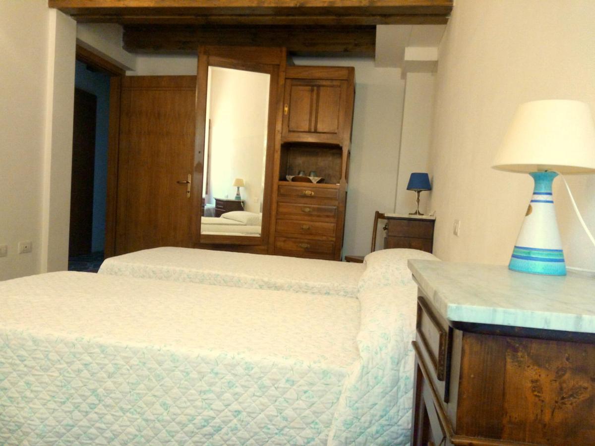 Lierus B&B Gonnosfanàdiga Zewnętrze zdjęcie