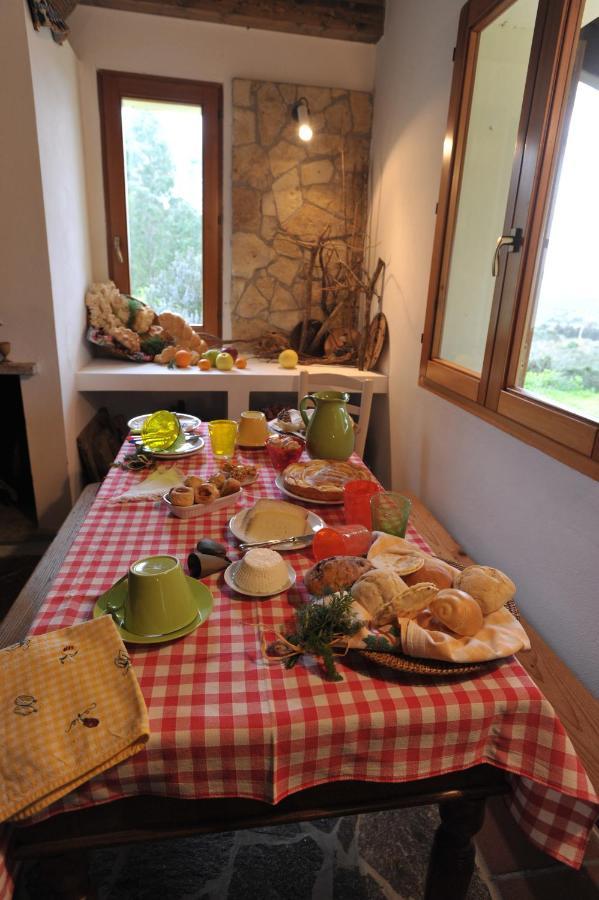 Lierus B&B Gonnosfanàdiga Zewnętrze zdjęcie